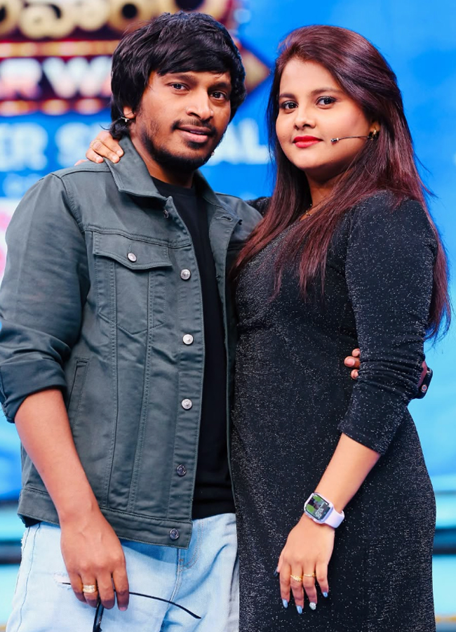 Yadamma_20Raju_20baby_20girl10.jpg 11