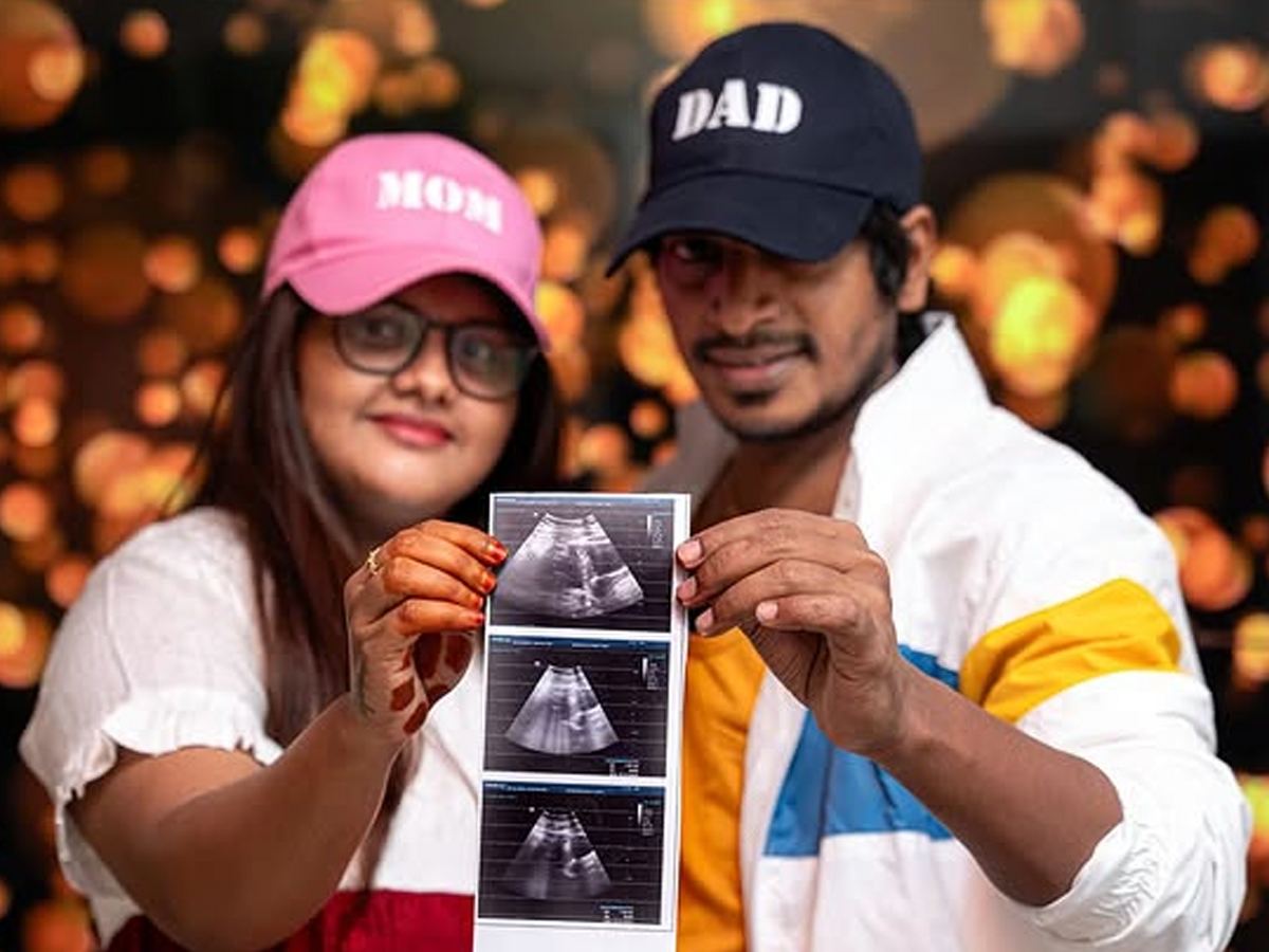 Yadamma_20Raju_20baby_20girl14.jpg 15