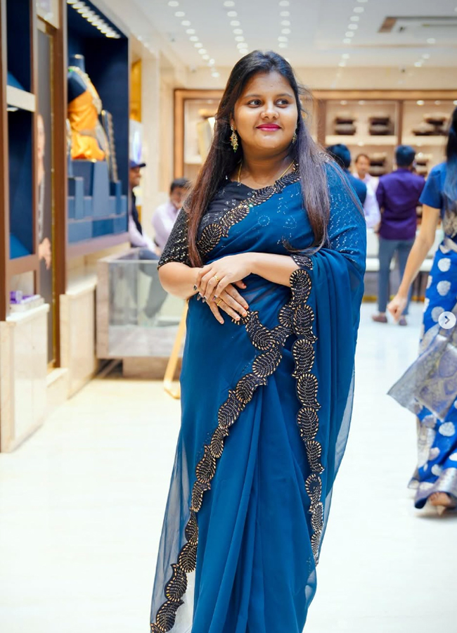 Yadamma_20Raju_20baby_20girl8.jpg 9