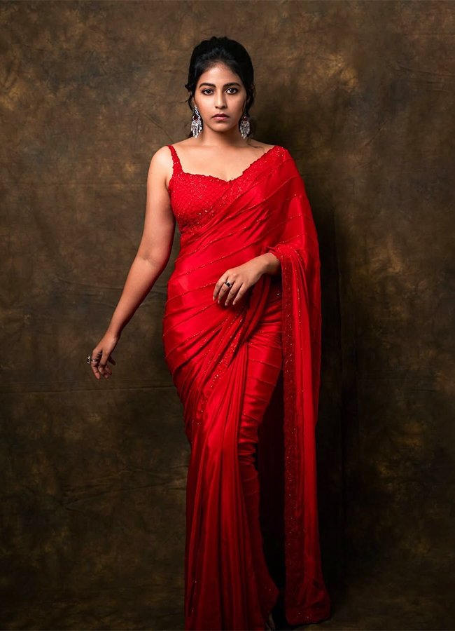 Game_20Changer_20Actress_20Anjali_20New_20Stills_20HD_12.jpg 11