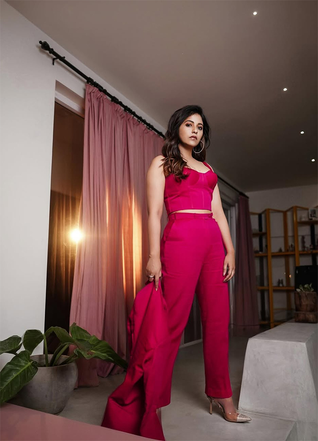 Game_20Changer_20Actress_20Anjali_20New_20Stills_20HD_15.jpg 14