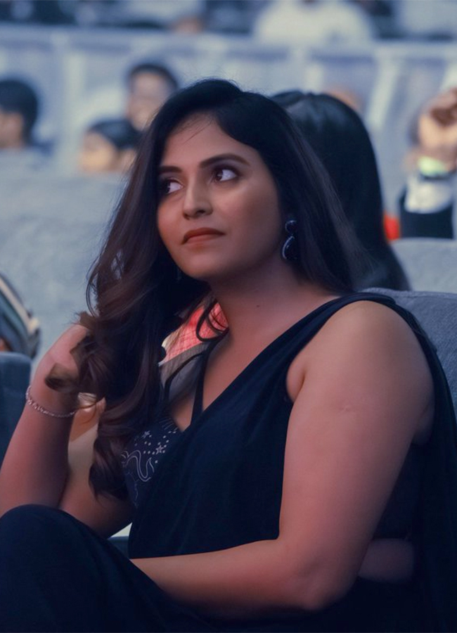 Game_20Changer_20Actress_20Anjali_20New_20Stills_20HD_3.jpg 3