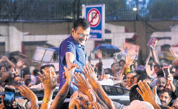 kejri.jpg