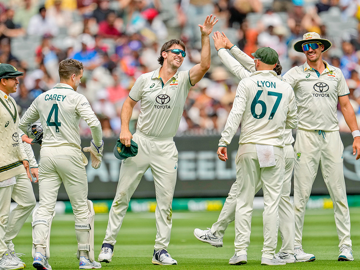 ourth_20cricket_20test_20between_20Australia_20and_20India_20at_20the_20Melbourne_20Cricket_20Ground__20_2812_29.jpg 12