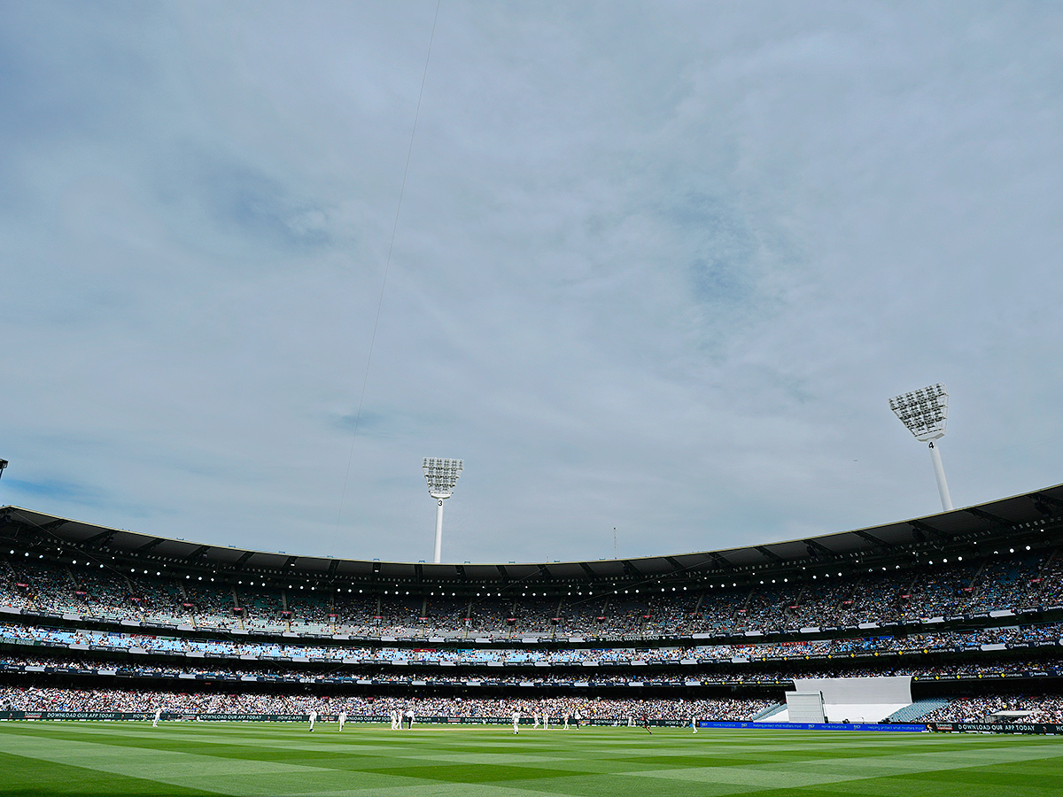 ourth_20cricket_20test_20between_20Australia_20and_20India_20at_20the_20Melbourne_20Cricket_20Ground__20_2814_29.jpg 14