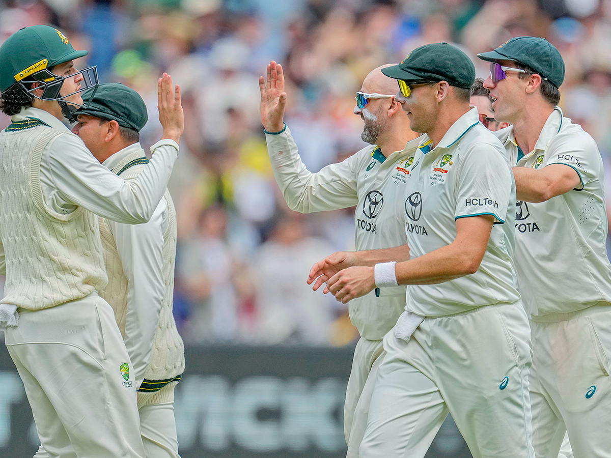 ourth_20cricket_20test_20between_20Australia_20and_20India_20at_20the_20Melbourne_20Cricket_20Ground__20_288_29.jpg 8