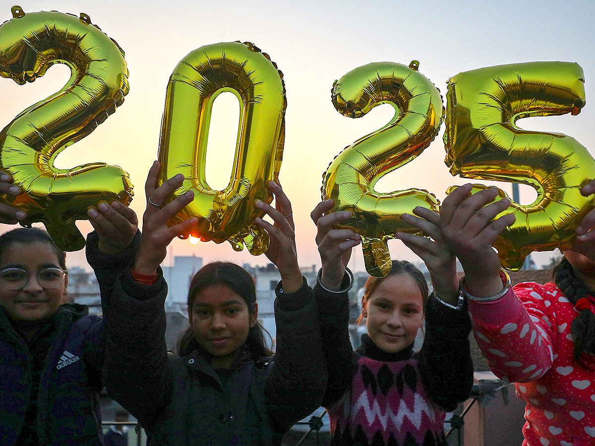 new_20year_202025_20celebrations__20_283_29.jpg 3