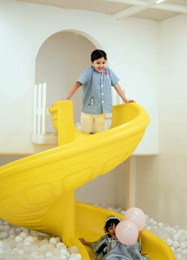 Manchu_20Vishnu_20son_20birthday2.jpg 3