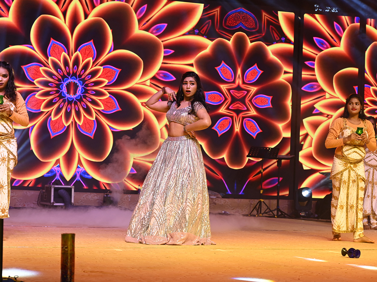New_20Year_20202_20Parties_20in_20Hyderabad_20jubilee_20hills_20club_20photos_6.jpg 6
