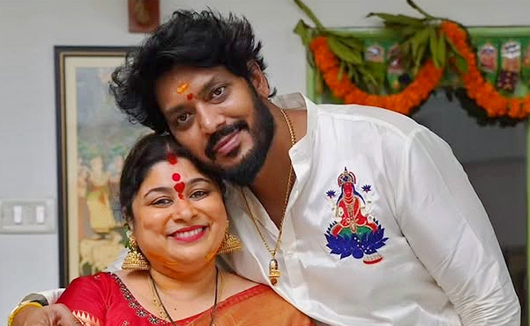Intresting_20Facts_20About_20Serial_20Actress_20Meghana_20Indraneel_20Photos_20_2818_29.jpg 4