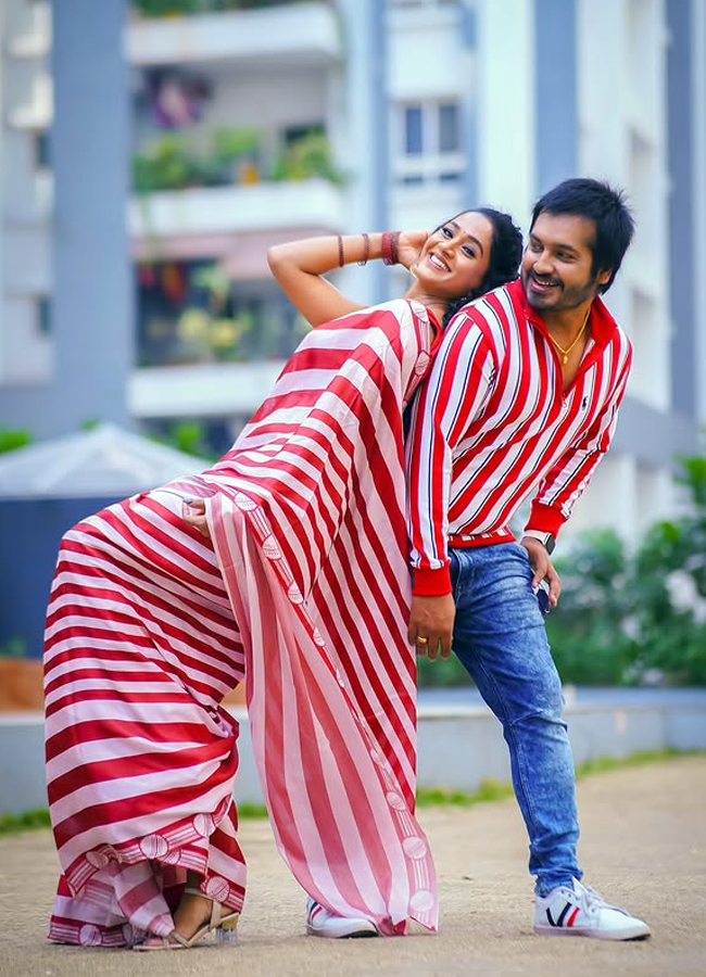Keerthibhat1.jpg 2