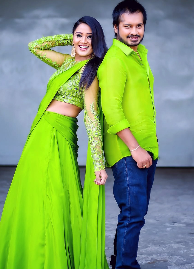 Keerthibhat10.jpg 11