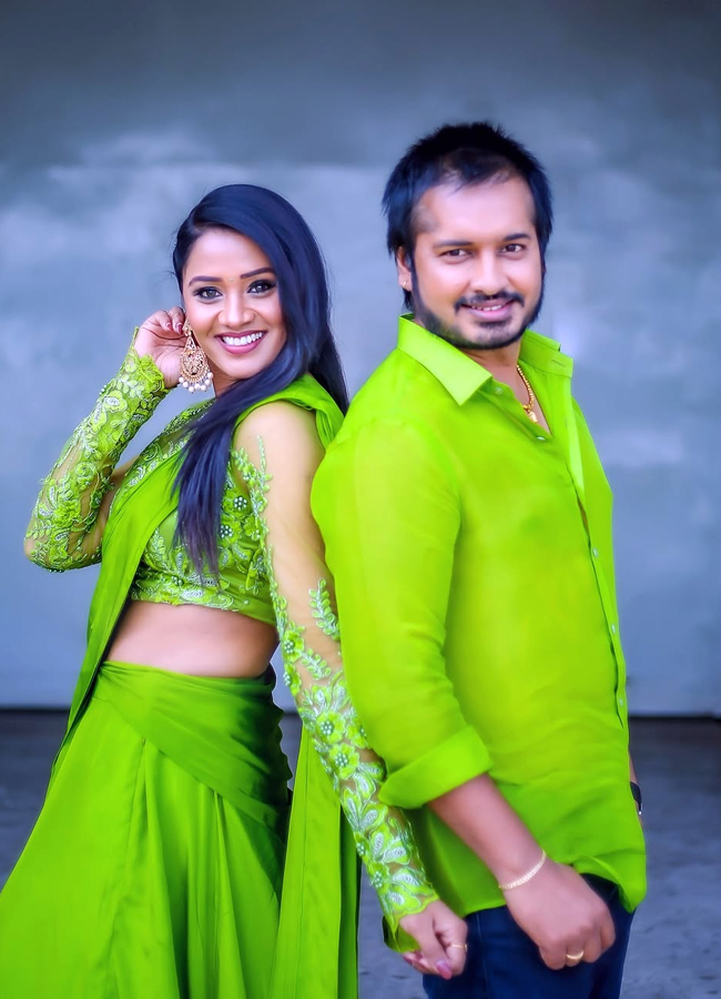 Keerthibhat13.jpg 14
