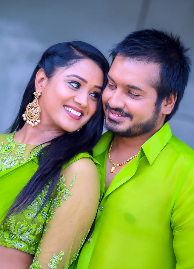 Keerthibhat14.jpg 15