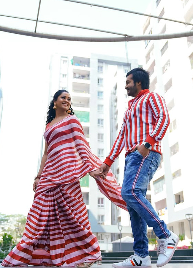 Keerthibhat5.jpg 6