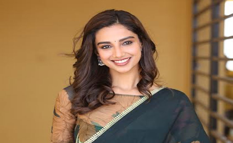 meenakshi_0.jpg