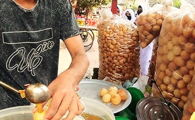panipuri.jpg