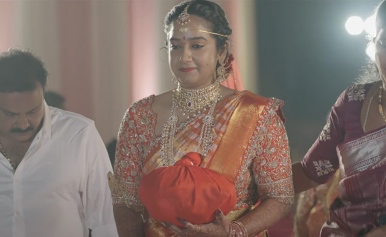 Actor_20Chinna_20daughter_20Wedding_20Photos_20Viral_20_284_29.jpg 5