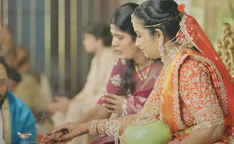 Actor_20Chinna_20daughter_20Wedding_20Photos_20Viral_20_286_29.jpg 7