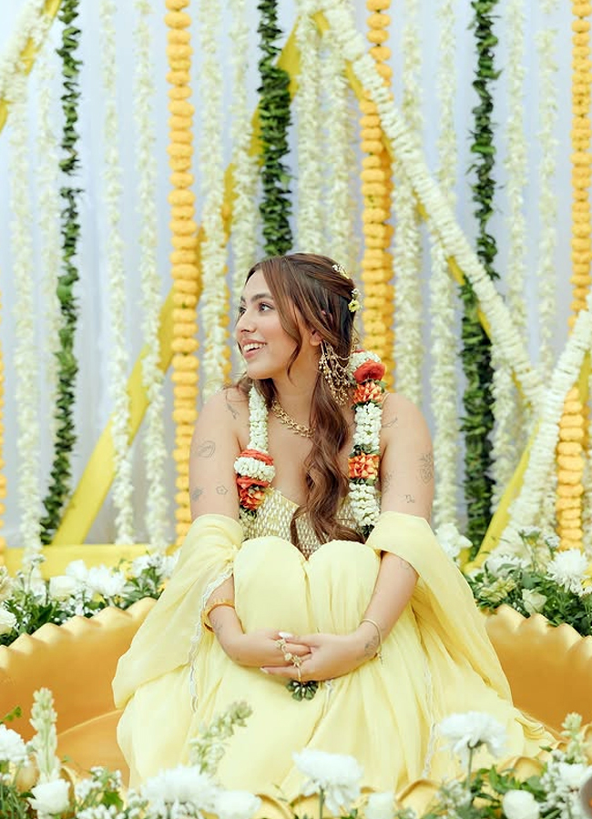 Anurag_20kapoor_20daughter_20haldi_20ceremenoy1.jpg 2