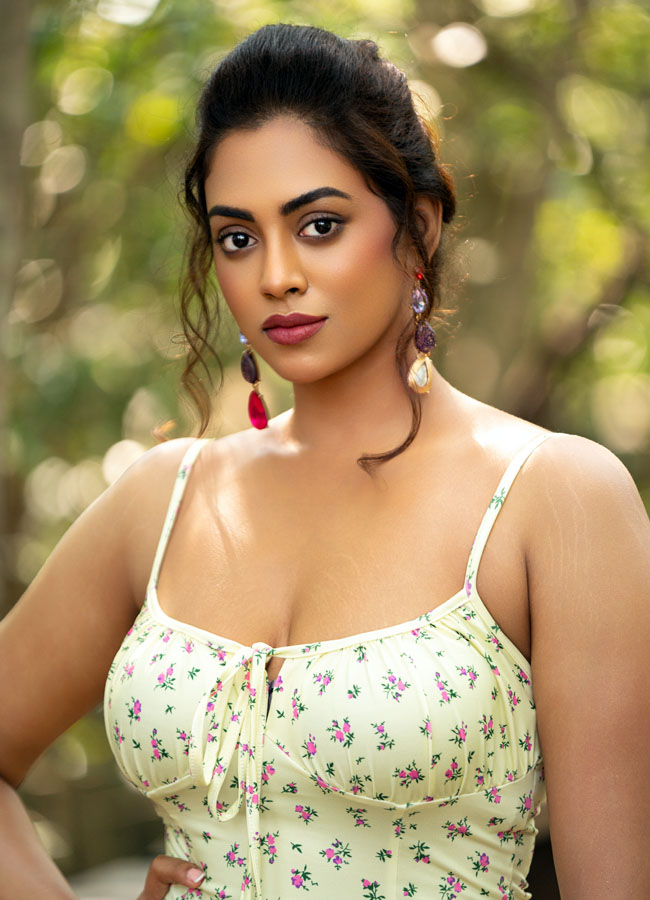 Kamakshi_20Bhaskarla2.jpg 3