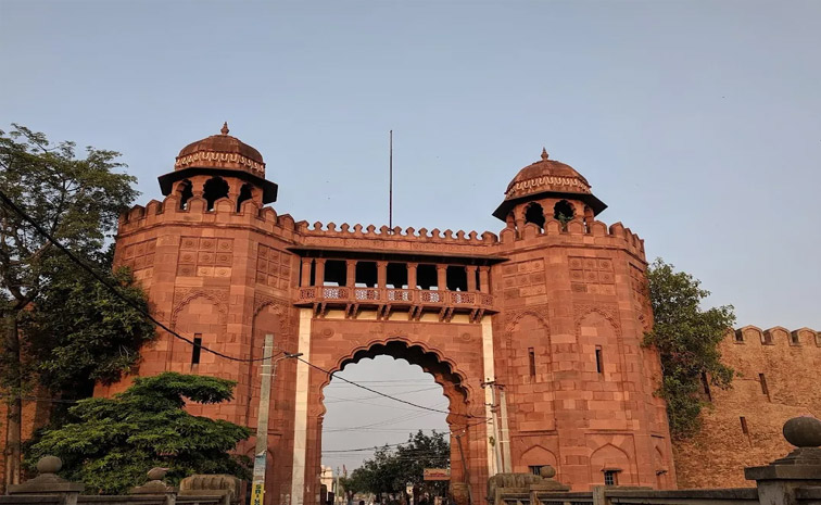 darbhanga-foott.jpg