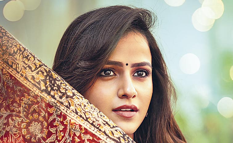 vaishnavi-Chithanya.jpg