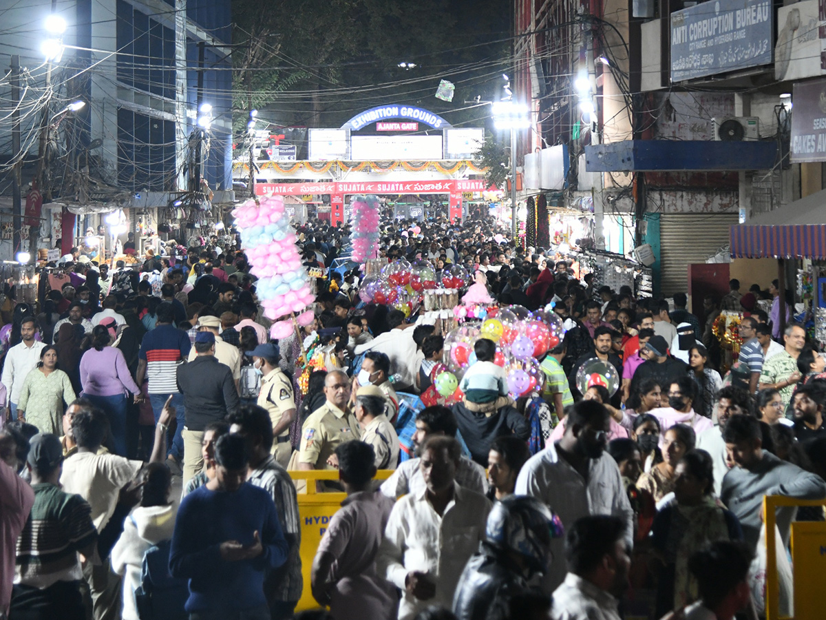 Numaish_20Exhibition_20to_20Nampally_20Exhibition_20Ground_20Photos_20goes_20viral__20_2817_29.jpg 17