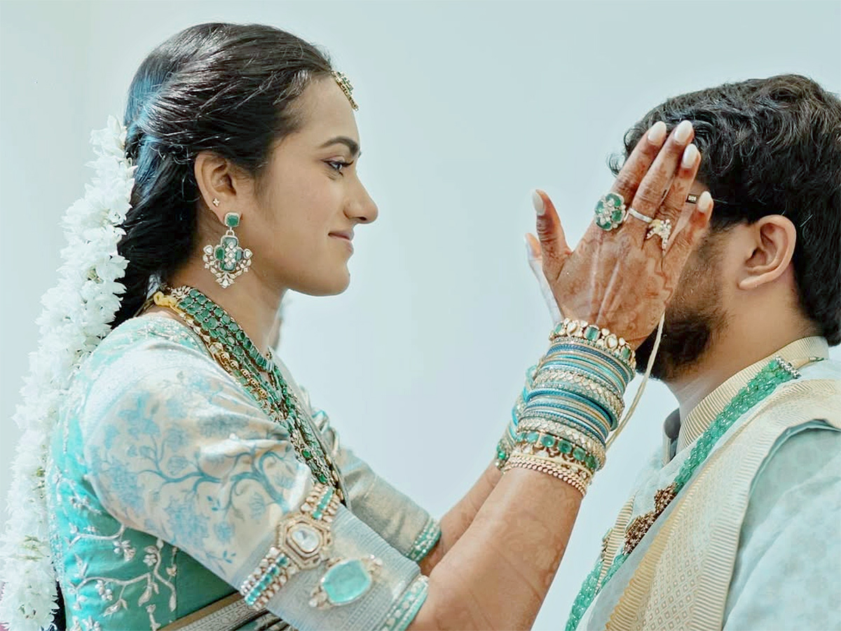 pv_20sindhu_20marriage_20photos_20goes_20viral__20_281_29.jpg 1