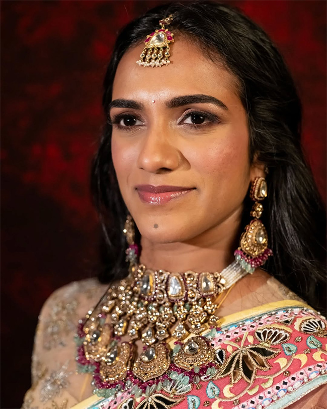 pv_20sindhu_20marriage_20photos_20goes_20viral__20_287_29.jpg 7