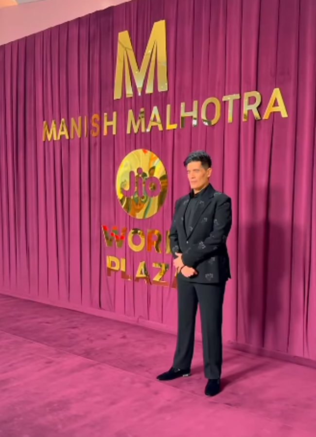 Manish_20Malhotra1.jpg 2