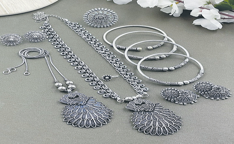 SILVER-JEWELLERS-123.jpg