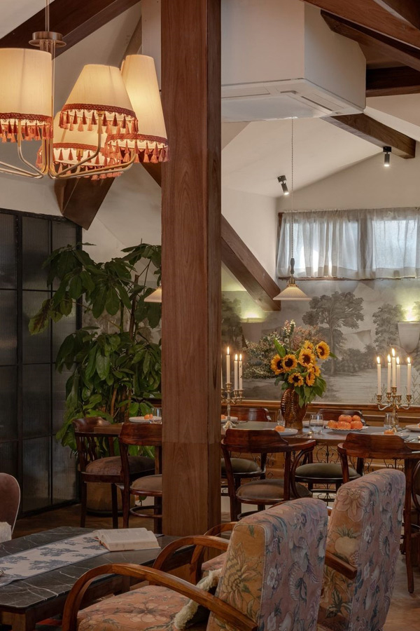 Malaika_20arora_20new_20hotel8.jpg 10