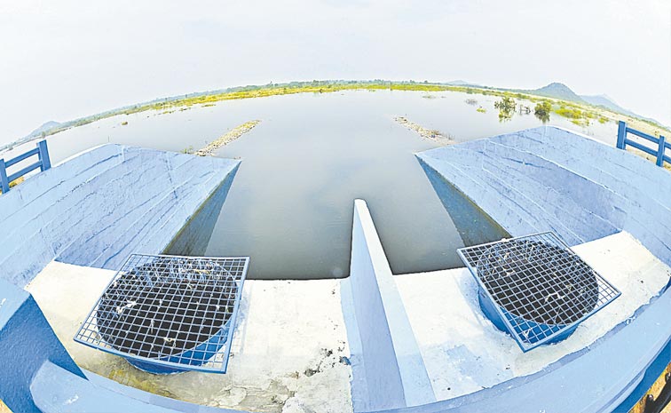 WATER.jpg
