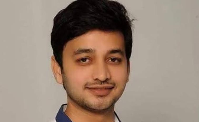 Ys-Abhishek-Reddy-Passes-Aw.jpg
