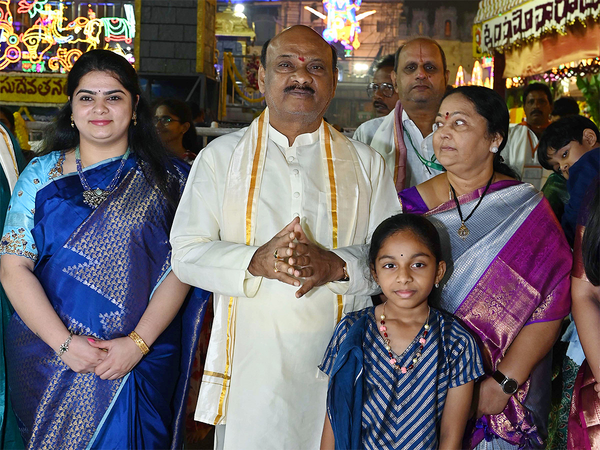 vaikunta_20ekadasi_20celebrations_20at_20tirumala_24.jpg 23