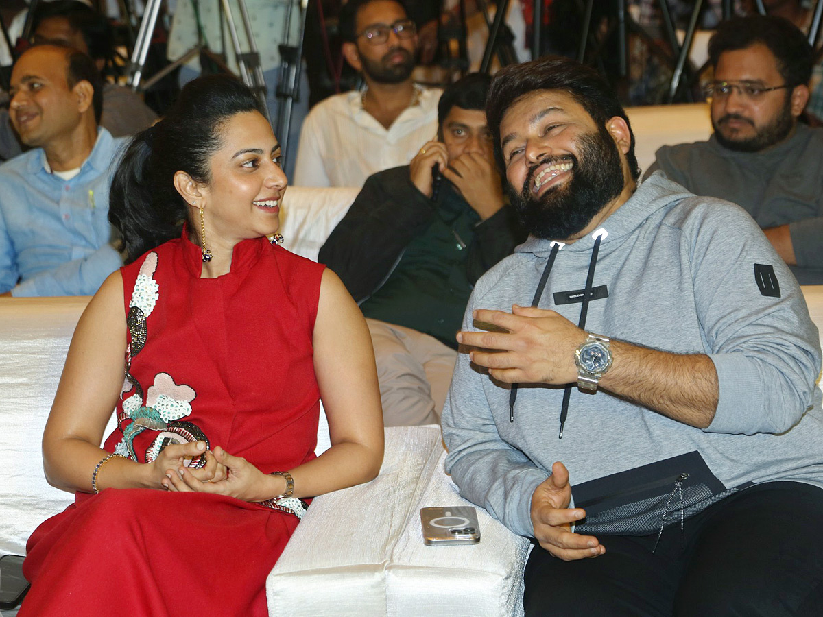 Hero_20Nandamuri_20Balakrishna_20Daaku_20Maharaaj_20Pre-release_20Event_20Photos_20_2818_29.jpg 19