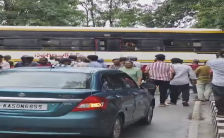 busaccident1_0.jpg
