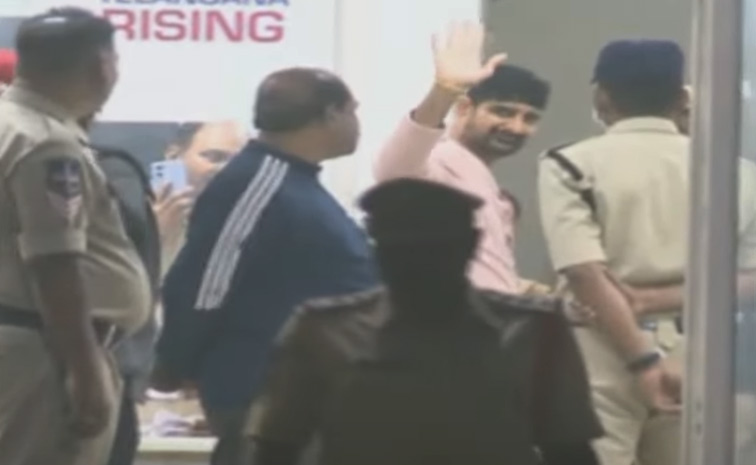 koushikreddy1.jpg