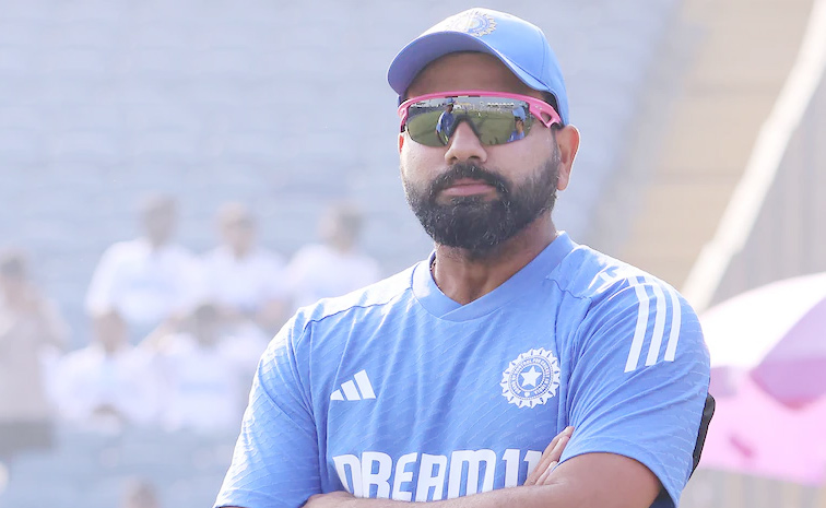 rohit.jpg