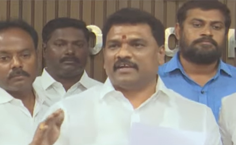 Manohar_20naidu.jpg