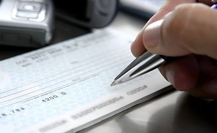 bank-cheques_0.jpg