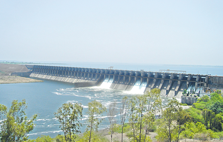 dam.jpg