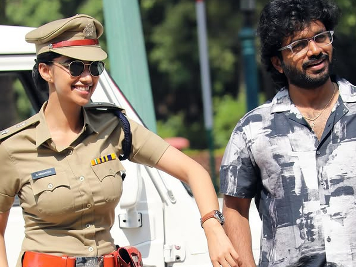 Meenakshi_20choudary18.jpg 19