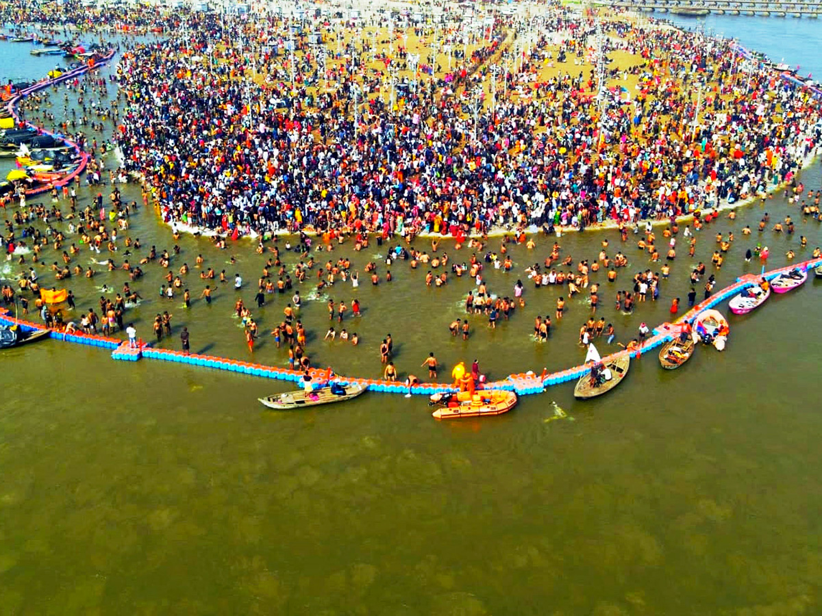 mahakumbh_202025_20prayagraj_20photos__20_281_29.jpg 1