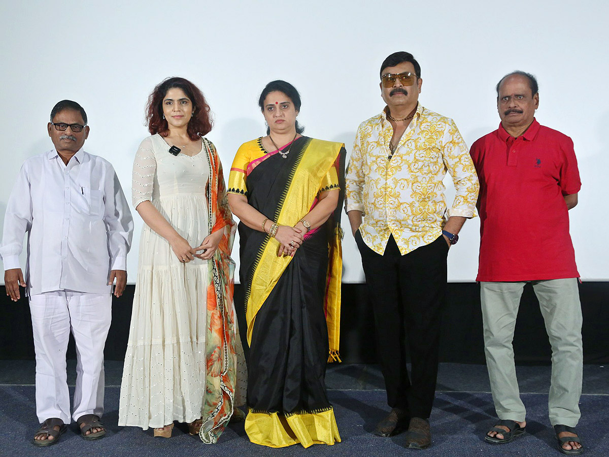 Actor_20Naresh_20Birthday_20Celebrations_20Photos_12.jpg 11