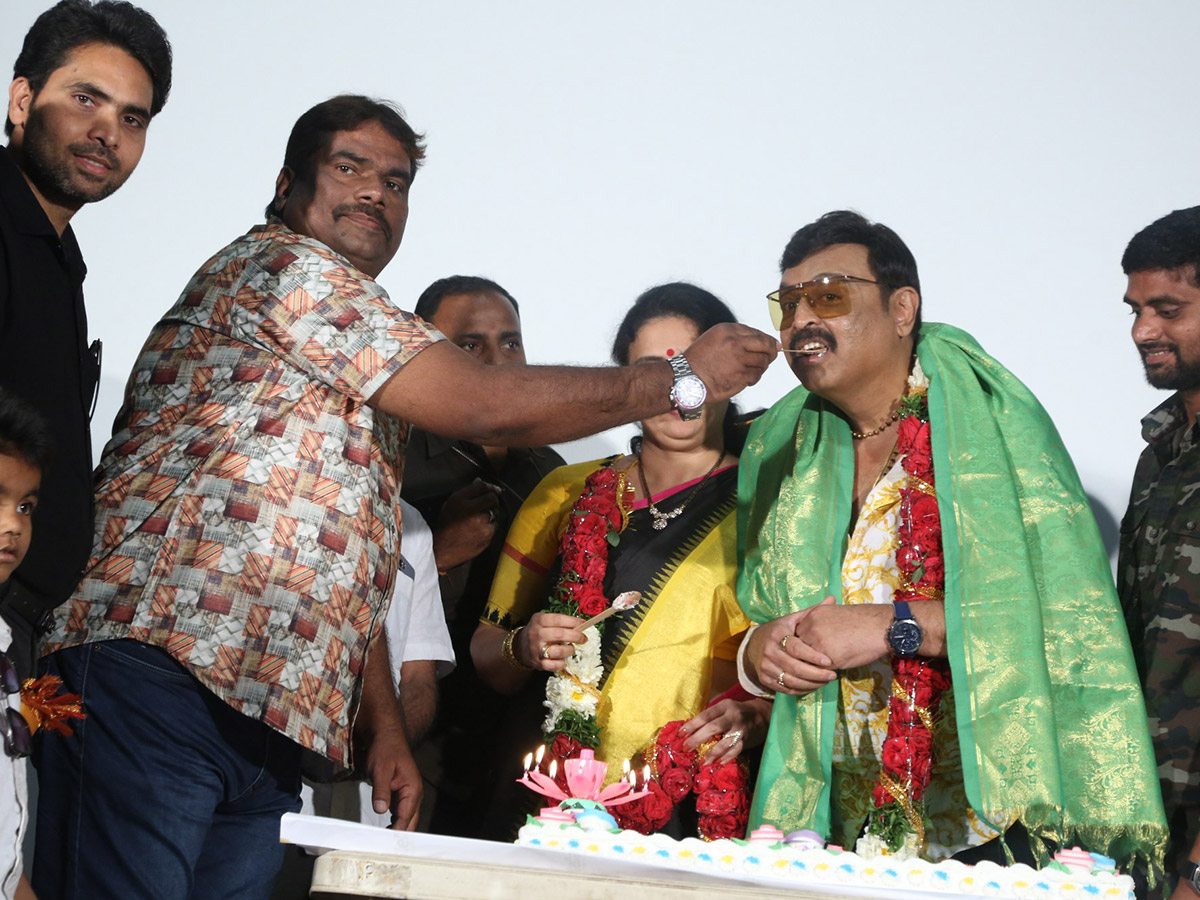 Actor_20Naresh_20Birthday_20Celebrations_20Photos_14.jpg 13