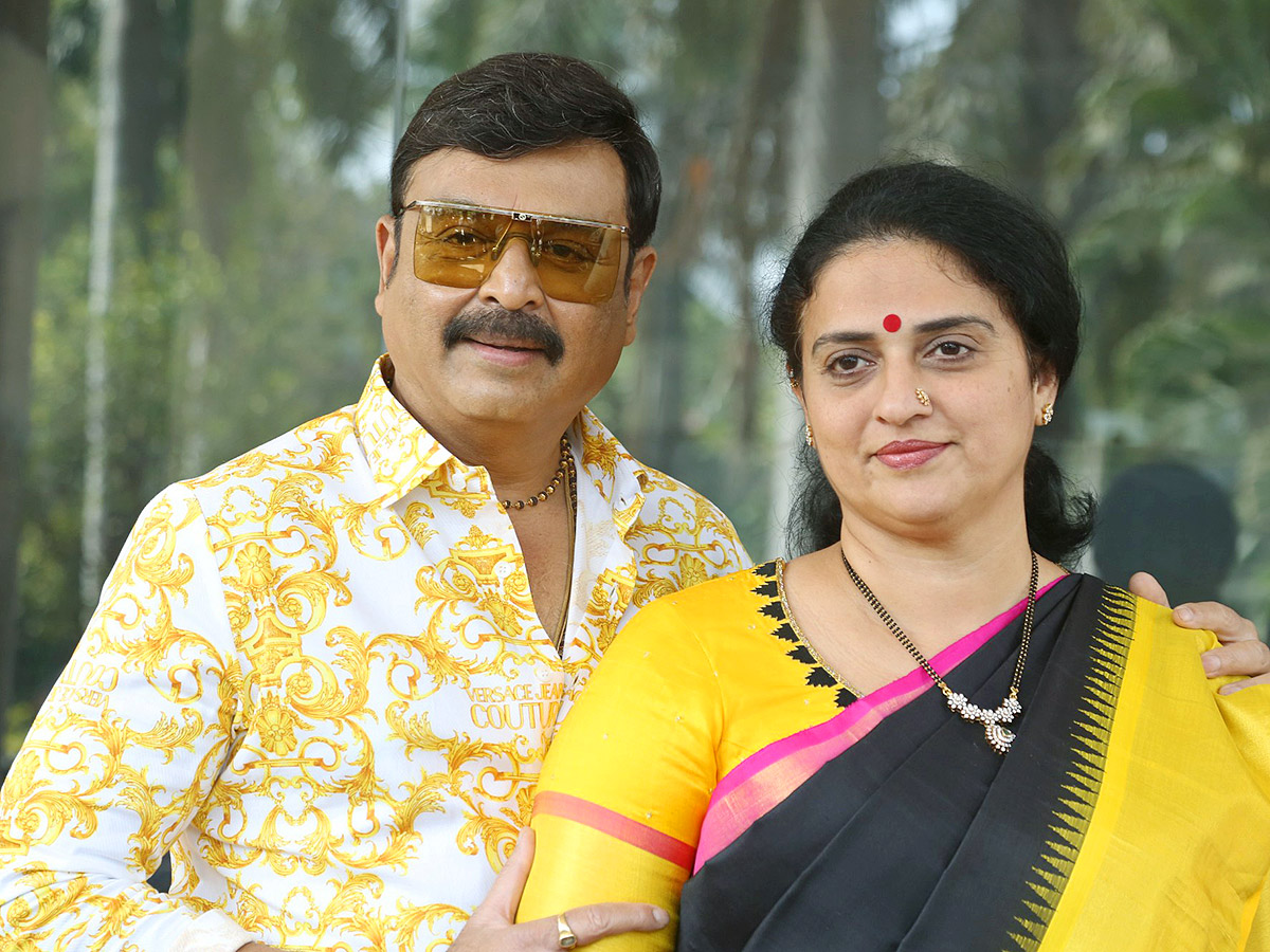 Actor_20Naresh_20Birthday_20Celebrations_20Photos_16.jpg 14