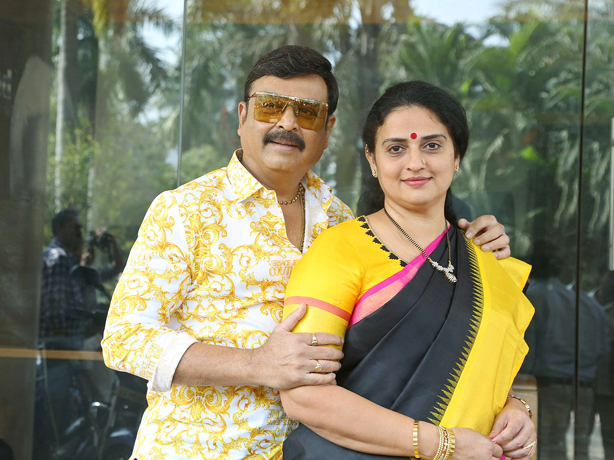 Actor_20Naresh_20Birthday_20Celebrations_20Photos_19.jpg 17