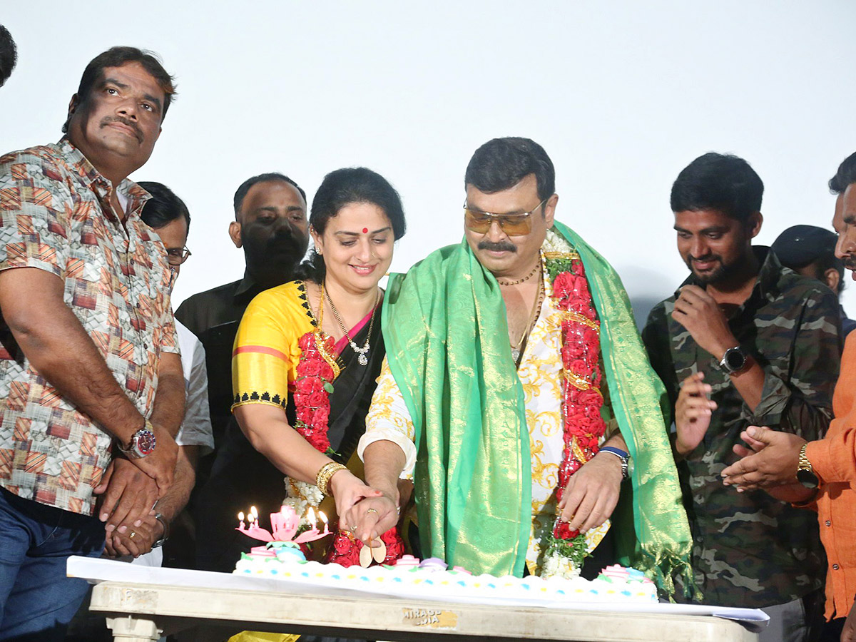 Actor_20Naresh_20Birthday_20Celebrations_20Photos_21.jpg 19